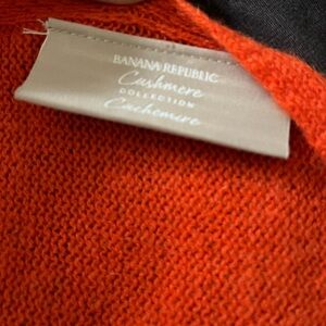 Cashmere scarf